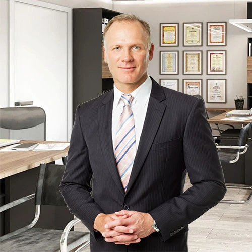 Юрист Егоров Константин Михайлович